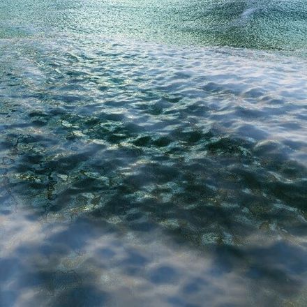 Art of a photorealistic ocean